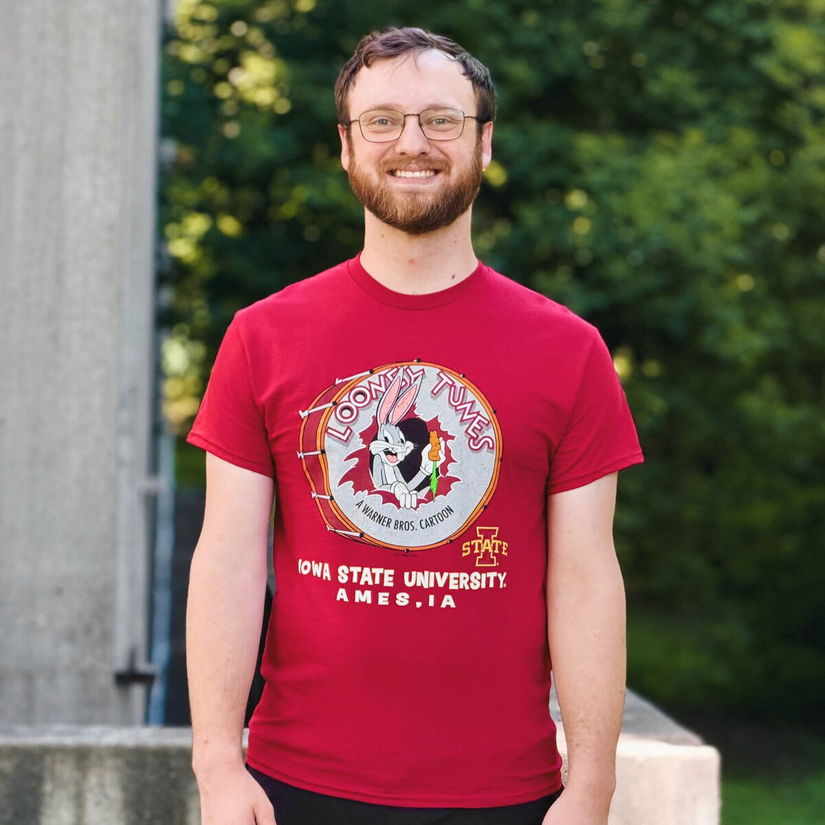 Blue 84 I-State Bugs Bunny Drum Cardinal Short Sleeve T-Shirt